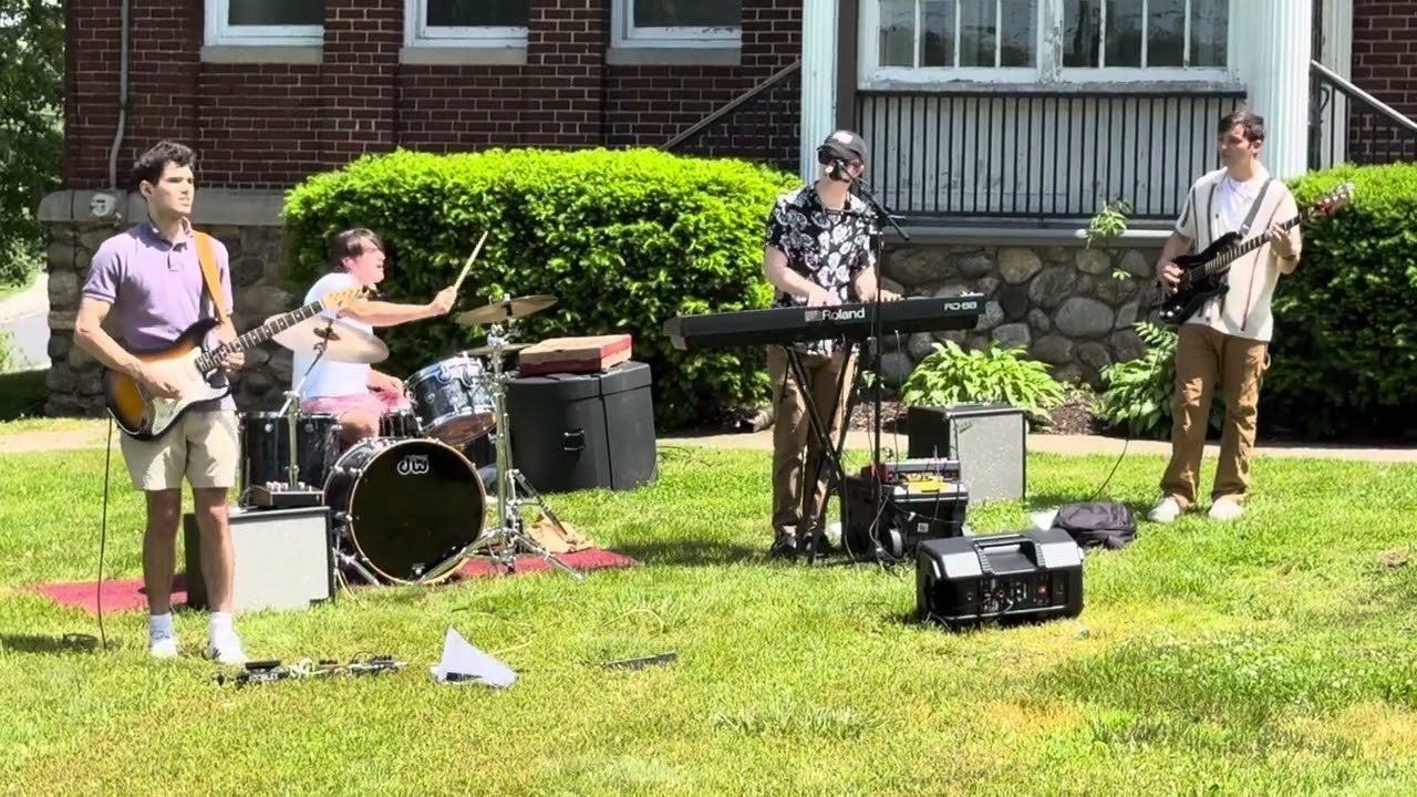 Jessica Cover: The Low Darts Tackle an Allman Brothers Classic